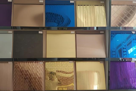 如何辨別彩色不銹鋼板的質(zhì)量好壞？