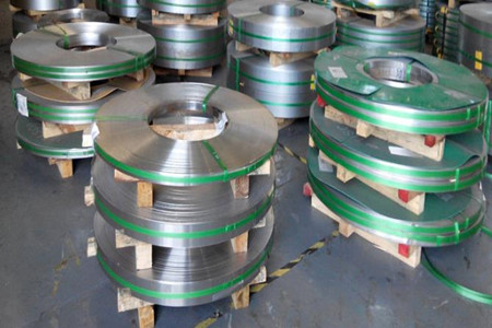 304不銹鋼帶生產(chǎn)廠家如何選擇？